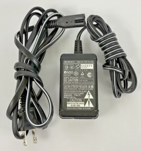 SONY AC-L100 OEM AC Adapter Charger HandyCam DCR-TRV103 DCR-TRV110 CCD-TRV78E - Picture 1 of 5