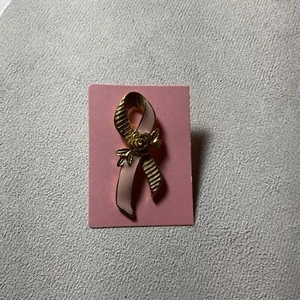 Vintage Avon Breast Cancer Awareness Pink Enamel Gold Tone Rose Brooch / Pin -2" - Picture 1 of 3