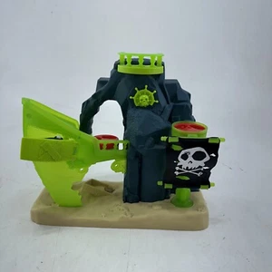 IMAGINEXT Ghost Pirate Island Playset Playset Only No Figures - Picture 1 of 16