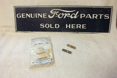 OEM NUEVO 2 piezas 93-98 Mercury Villager 3,0 L V6 colector de escape a perno prisionero de tubo #1696 Foto 1 de 4