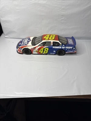 Chevrolet Impala Racing Champions 2003 Chevrolet Impala Racing Champions Jimmie Johnson #48 Lowe's Power of Pride Foto 1 de 4