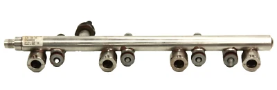 Cadillac CTS 2.0T GM 2014-2019 inyectores de combustible riel de combustible OEM con sensor Foto 1 de 2