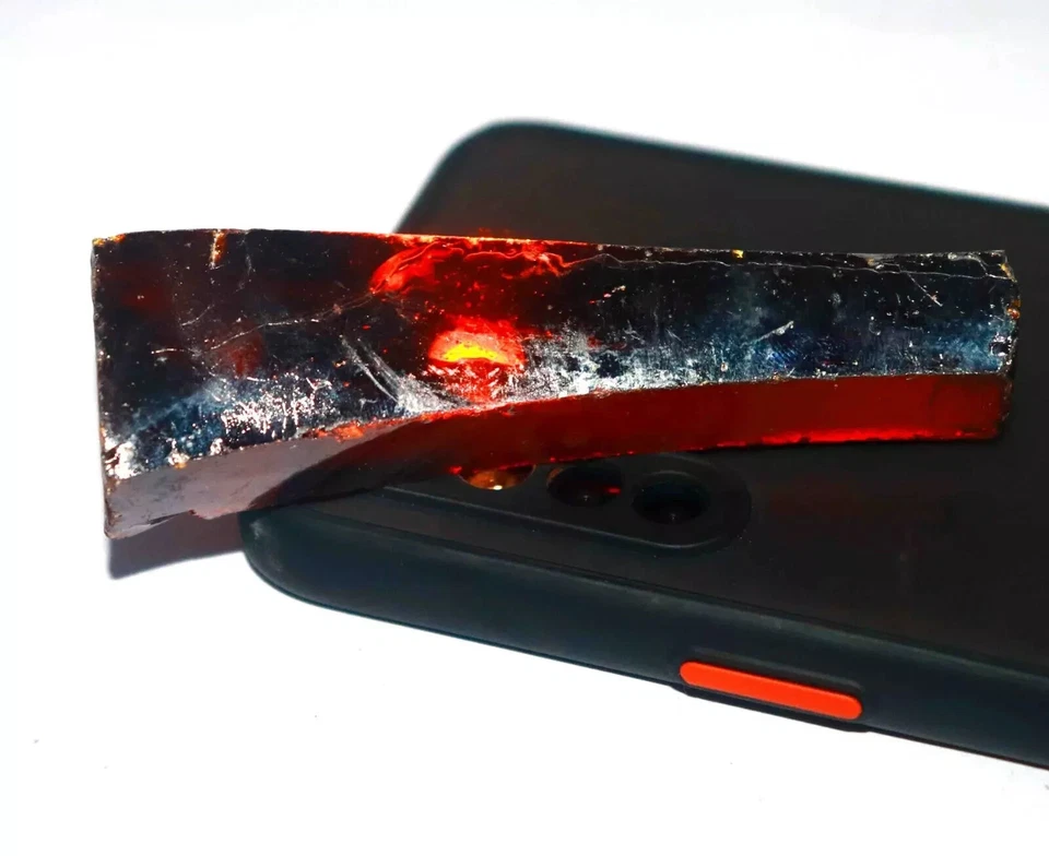 Heat-Resistant Red Garnet Lab-Created Crystal - 510.25 Carat for Premium Jewelry - Image 1 of 4