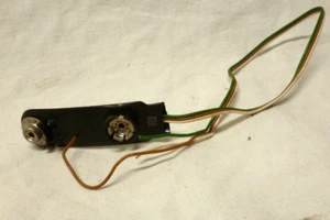 Batterieclip für Kofferradio 60er Jahre - 35 mm Kontakt-Abstand             #RT3 - Picture 1 of 3
