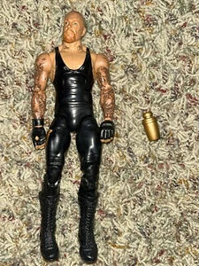 Mattel WWE Undertaker w/urn Elite Wrestlemania Wrestling Action Figure WWF - Picture 1 of 2