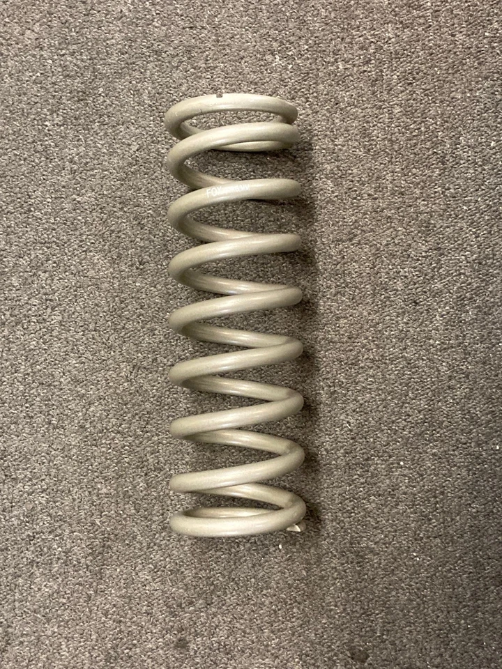 Muelle helicoidal trasero Fox Racing Shox Podium RC3 5,0, 5,2, 5,4 Kg/mm KTM, Honda Foto 1 de 4