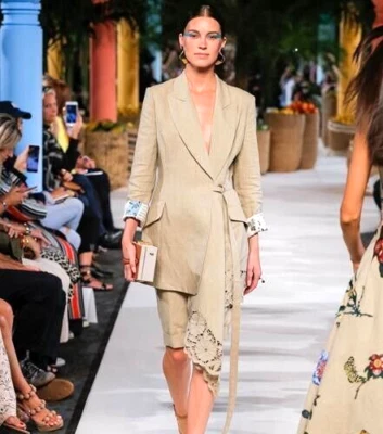New NWT Oscar de la Renta Spring 2020 Runway Embroidered Beige Dress Jacket US 4 - Image 1 of 4