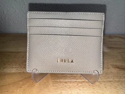 FURLA TARJETERO 100% CUERO SAFFIANO GRIS LOGOTIPO DORADO Foto 1 de 4