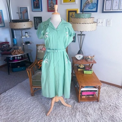 Vintage 1950s Dress | Sage Green | Lace Accents | L XL | Volup | Curvy l 50s - Image 1 of 4