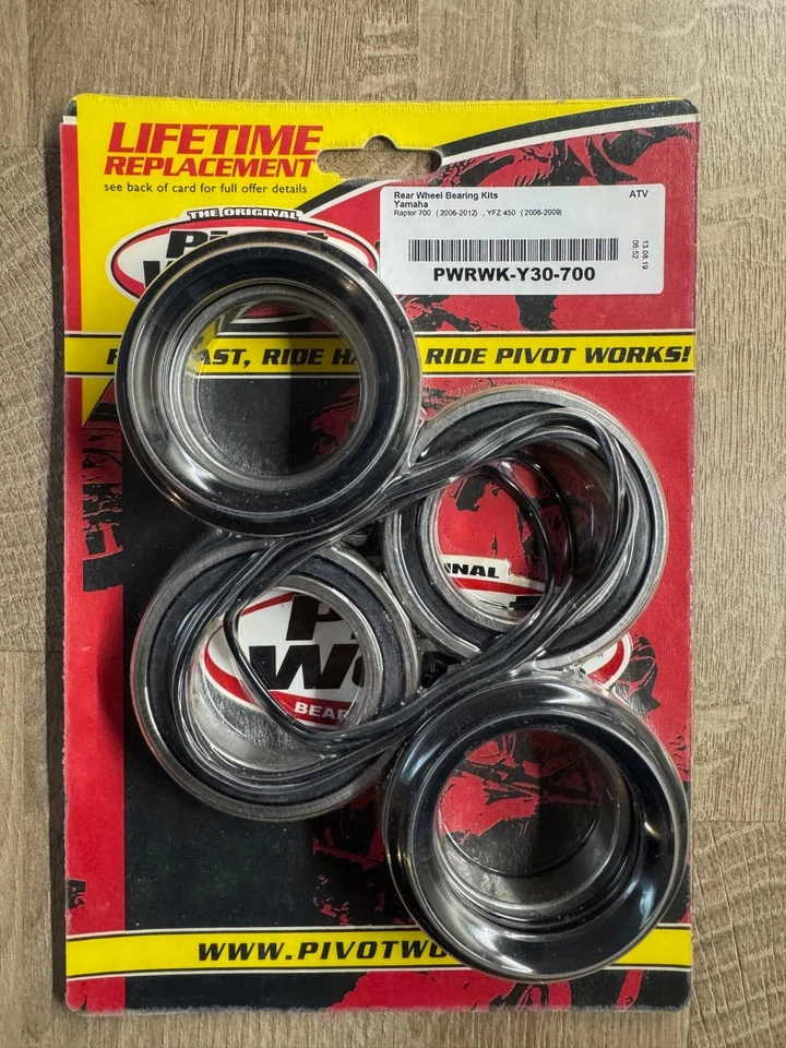 PIVOT WORKS REPLACEMENT WHEEL BEARING/SEAL KIT REAR Yamaha PWRWK-Y30-700 YFZ 450 - Image 1 of 1