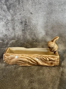Wade Whimsies Rabbit on a Log Ceramic Trinket Dish Collectable Animal Ornament - Picture 1 of 3