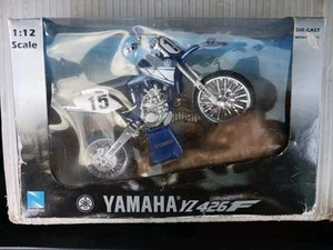 Yamaha YZ 426F Motorcycle 1:12 Die-Cast Model by New Ray RoadRider Collection - Picture 1 of 6