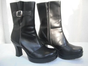 BLACK PLATFORM BOOT VINTAGE NEVER WORN Size 9 Vegan Leather FUN AND FUNKY - Picture 1 of 15