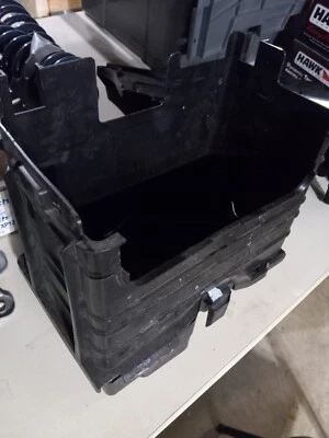 Caja de batería Mazda Miata pieza original OEM # LFG1 18 591 Foto 1 de 4