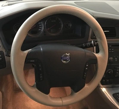 Kit Ritocco vernice Volante Pelle colore Beige Ripristina Volvo XC70 V70 D5