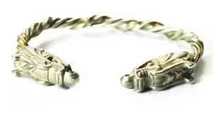 Brazalete Brazalete Barra 7" Chapado en Plata Cabeza de Dragón Pesado Torcido 7mm - Imagen 1 de 4