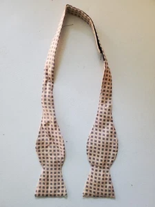 Vtg Brooks Brothers Makers All Silk Adjustable Bow Tie USA - Picture 1 of 3