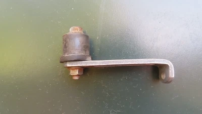 Регулятор натяжного рычага кронштейн Volvo 240 740 940 длиной 4 дюйма - Изображение 1 из 4