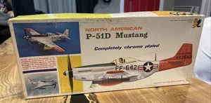 Hawk 1:48 Chrome P-51 D Mustang USAF RCAF Philippines Fighter Model Kit 208-200 - Bild 1 von 15