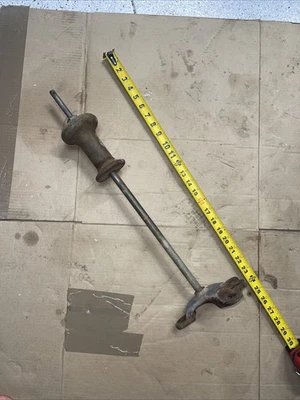 Mac USA SP30 Axle Slide Hammer Hub Puller Assembly 9 Lb Overall 22” Long Vintage - Image 1 of 4