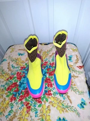 全新 女式 Cape Robbin 彩色靴 尺码 10 — 第 1/4 张图片