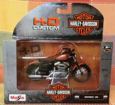 Maisto HD Custom Harley-Davidson 1:18 motocicleta cobre 2007 XL 1200N Nightster Foto 1 de 4