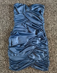 Rare size 8 royal blue dress Looks Lovely On - Picture 1 of 2