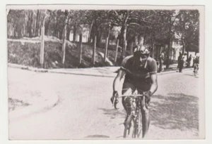 Handsome Young Man Bicycle Race Snapshot Cycle Sport Bike Guy 1950s Old Photo - Picture 1 of 8