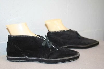 NOS 8.5 KEDS Vtg 1970s  ANKLE Boots BLACK Faux Suede Velour Shoes Sneakers Flats - Image 1 of 4