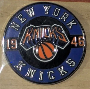 New York Knicks Basketball Lapel/Hat Collector Pin - Win craft - NBA - New - Picture 1 of 2