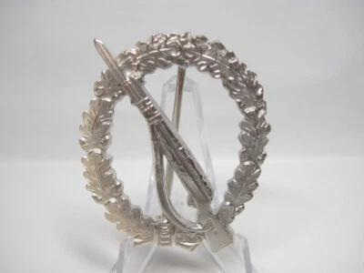 Wehrmacht Infanterie- Sturmabzeichen Silber - Bild 1 von 4