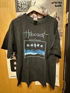 1990s Rare Vintage 1981 Holocaust - The Nightcomers Size XL T-Shirt Mens - Picture 1 of 2