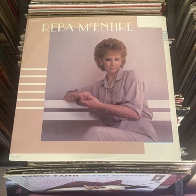 Reba McEntire What Am I Gonna Do About You Vinyl LP NM/EX  - Imagem 1 de 2