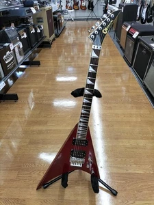 CHARVEL BY JACKSON RR-80 Rhoads V - Picture 1 of 12