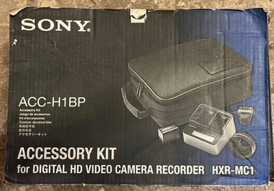 Kit de accesorios Sony ACC-H1BP para HXR-MC1 Foto 1 de 2