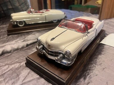 Danbury Mint 1953 Cadillac Eldorado Convertible  W/Wood Display 1:16 Diecast ￼ - Image 1 of 4