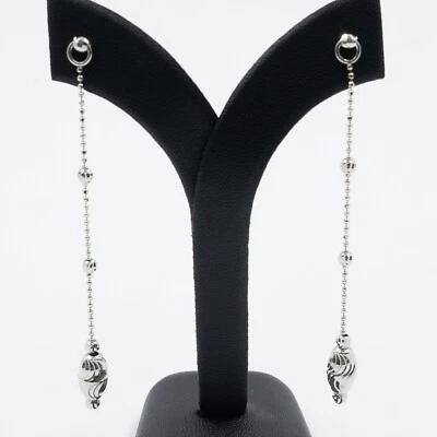 Pendientes colgantes de oro blanco de 18k Foto 1 de 4