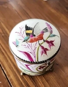 Antike französische Porzellan verspiegelte Waschtischdose mit handbemaltem Vogel Schmetterling  - Bild 1 von 19