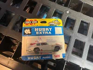 James bond 007 HUSKY Aston Martin DB5 Vintage Rate 1960s - Picture 1 of 6
