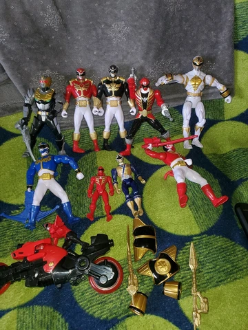 Power Rangers Lot  Super Megaforce Samurai Bandai 2013 Figures Cover