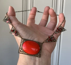 Collana con ciondolo cabochon filigrana smalto vetro rosso ceco ottone art deco antico - Foto 1 di 20