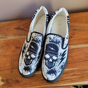 Brand Mew Skull Black & White Shoes Face-On Slip on Shoes for Mens Size 13 Men