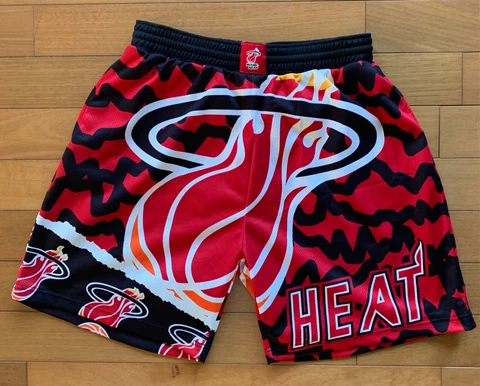 Miami Heat Mitchell And Ness Jumbotron Shorts All Over Print Sz XL Mens Cover