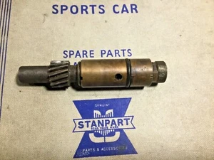 Carcasa de velocímetro de latón y piñón de 15 dientes Triumph TR2-TR4A -5/6– - Imagen 1 de 3