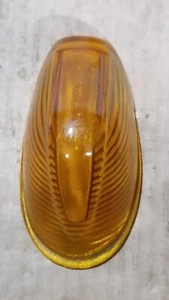 Vintage DIETZ 515 AMBER GLASS LENS CLEARANCE LIGHT LAMP TRUCK - Picture 1 of 3