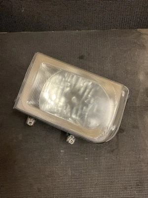 Conjunto de faros laterales derechos para conductor Infiniti Qx4 1999  Foto 1 de 4