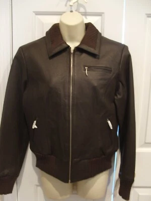 NOVO EM FOLHA COM ETIQUETA US$ 220 CLIO Jaqueta de Couro Feminina Estilo Bombardeiro Marrom Tamanho 10 - Imagem 1 de 4