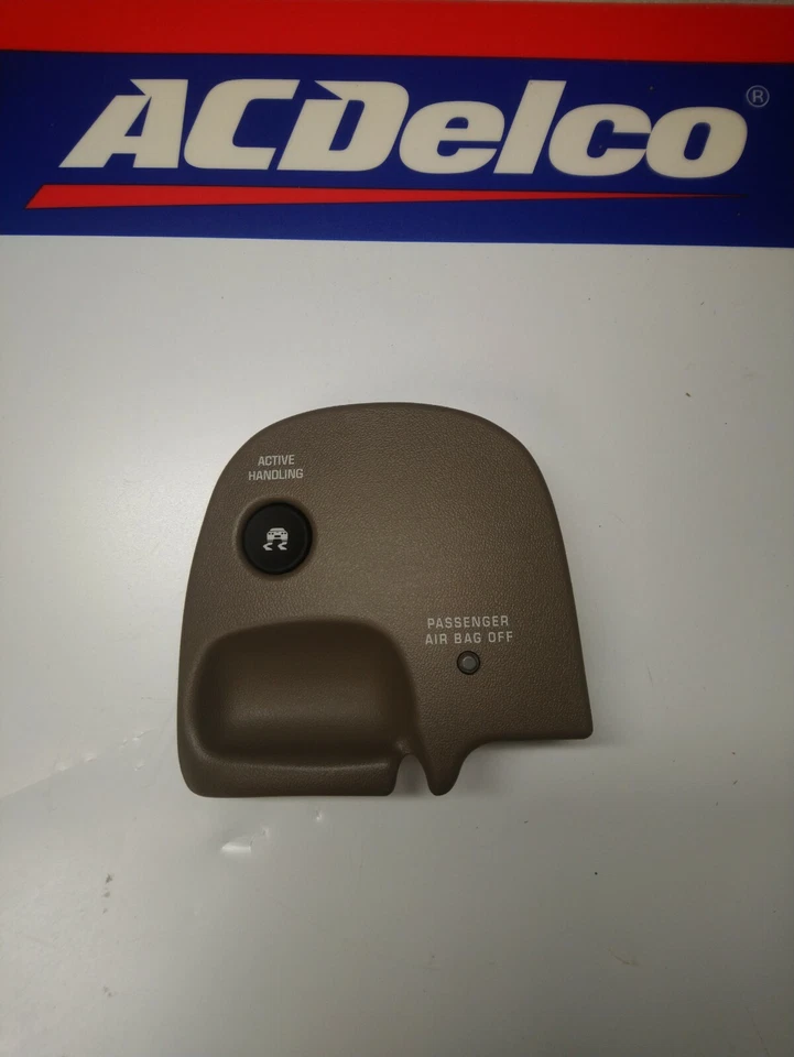 2004 C5 corvette genuine gm traction control switch with panel 10333091 - Image 1 of 1