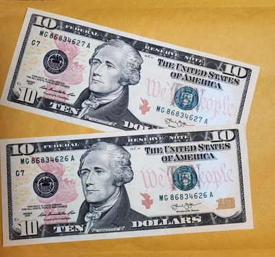 ~2013 TEN dollar x 2  United States of America banknote UNC - Image 1 of 2