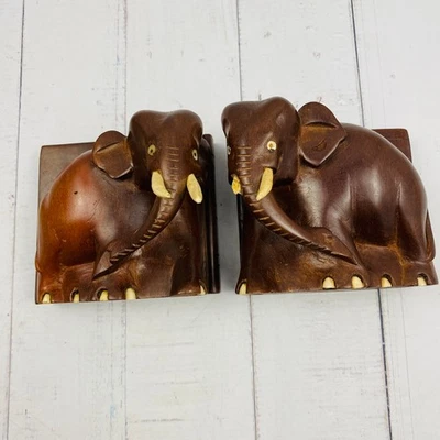 Vintage Elephant Bookends Hand Carved Wood Style Animal Pair 7.5cm Tall - Image 1 of 4